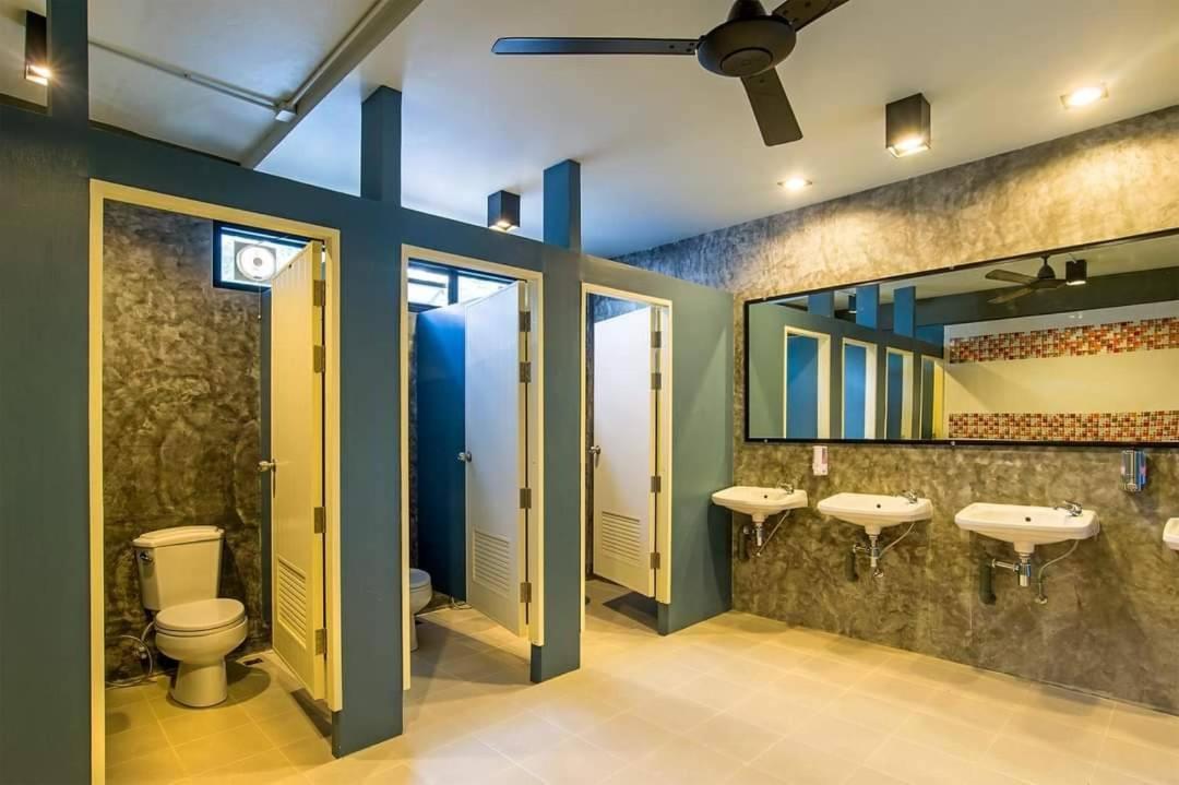 הוסטל קראבי Amity Poshtel מראה חיצוני תמונה