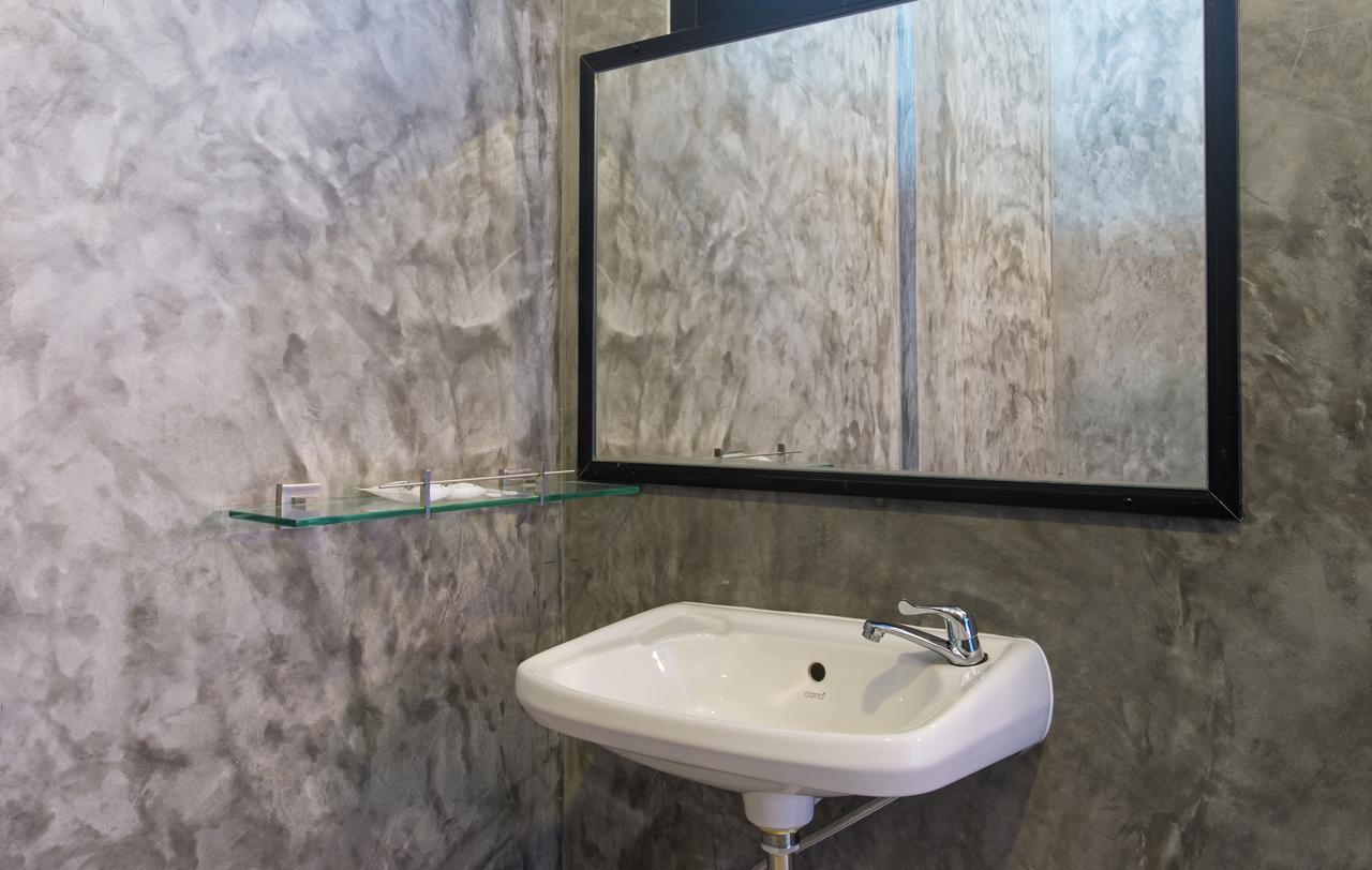 הוסטל קראבי Amity Poshtel מראה חיצוני תמונה