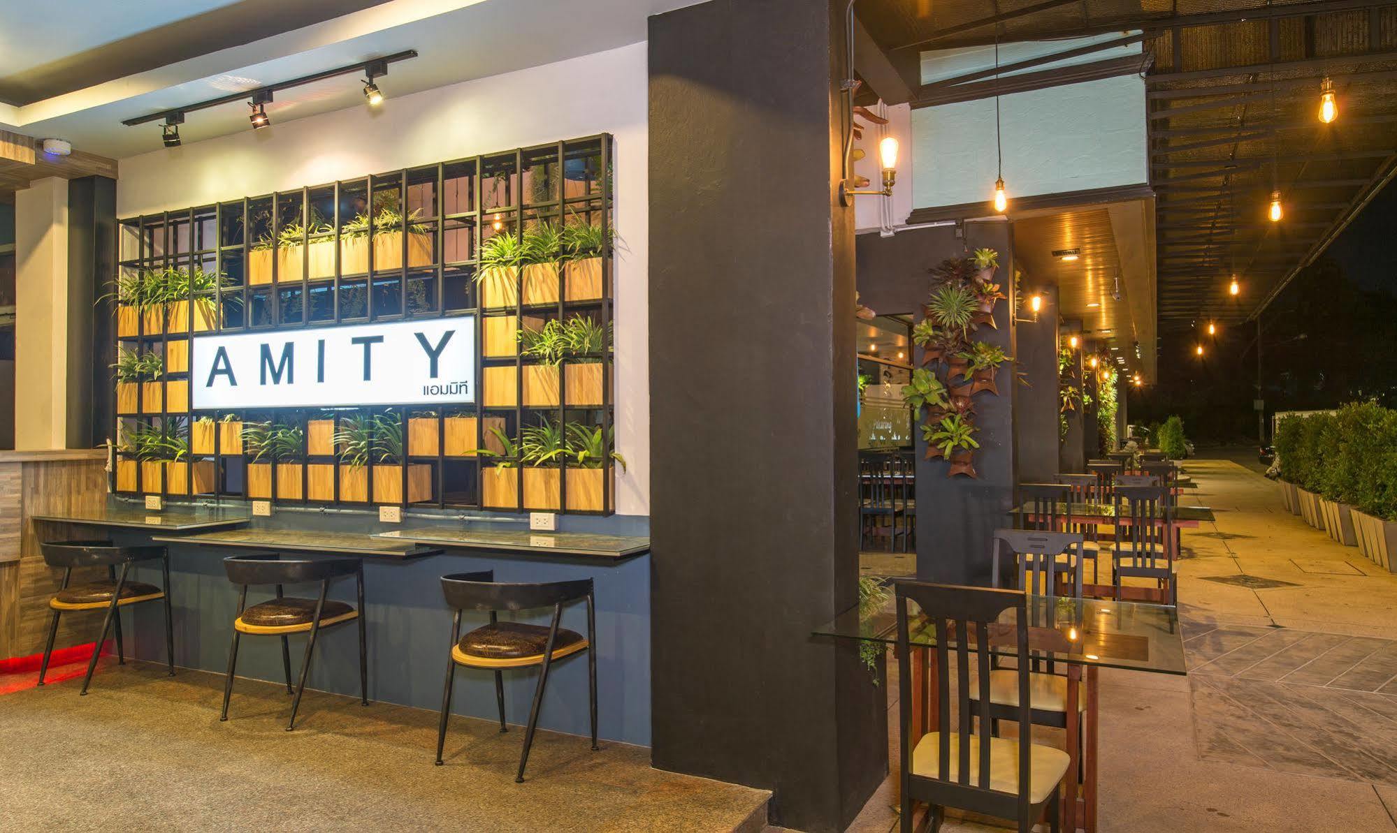 הוסטל קראבי Amity Poshtel מראה חיצוני תמונה