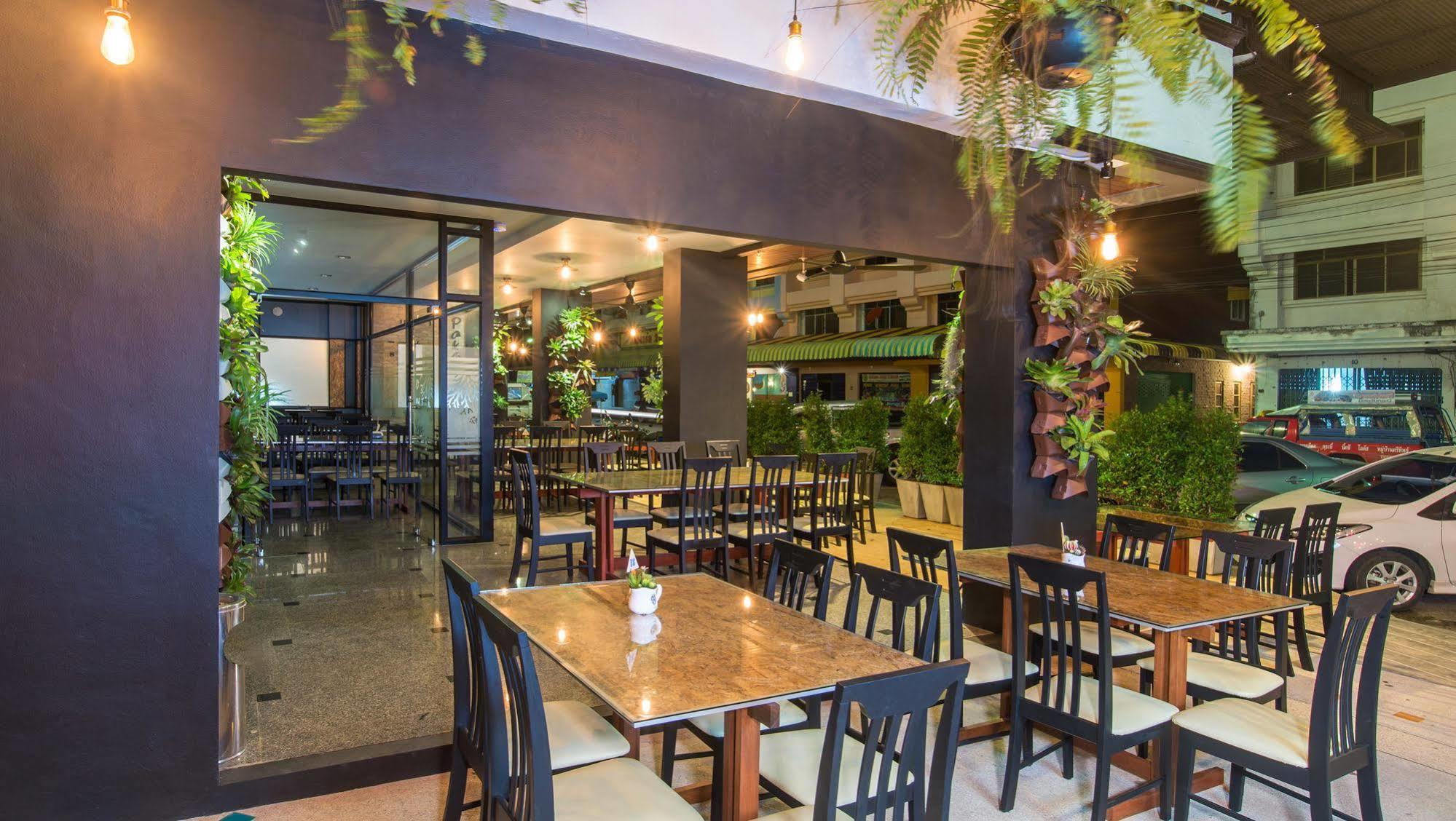 הוסטל קראבי Amity Poshtel מראה חיצוני תמונה