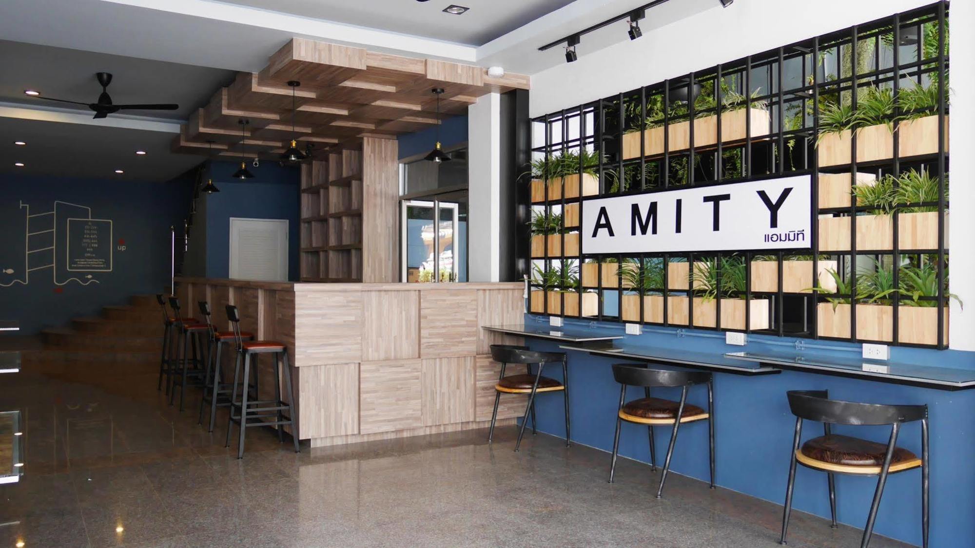 הוסטל קראבי Amity Poshtel מראה חיצוני תמונה